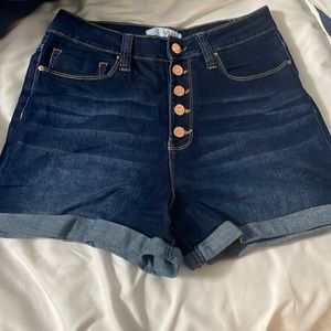 Women’s high waisted denim shorts.